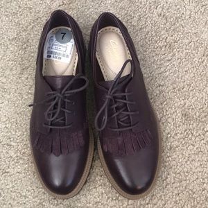 Clark’s dark purple loafers size 7